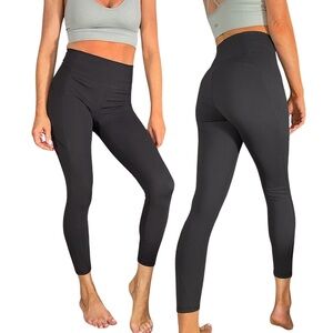 FABLETICS ButterLuxe High Waist Compression‎ Leggings with Pockets